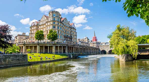 Blog - Bath: A quintessential blend of elegance and functionality